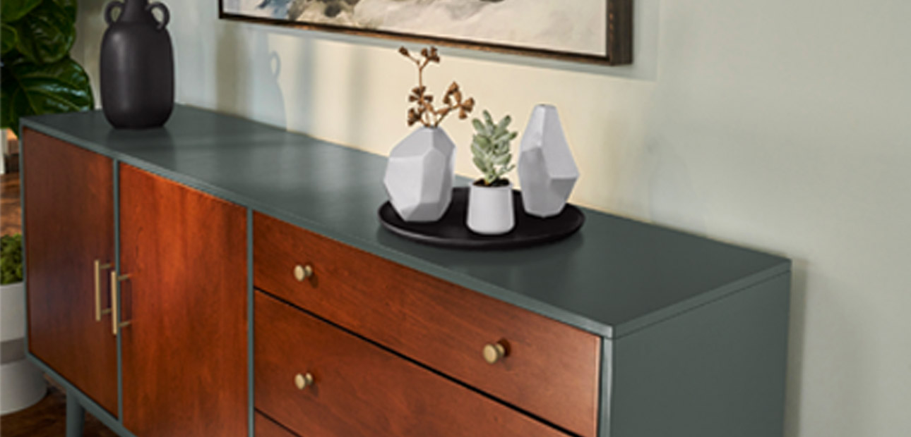 A green color buffet